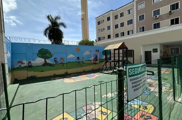 Vendo apartamento com 2/4 no Condominio Parque Sun Valley