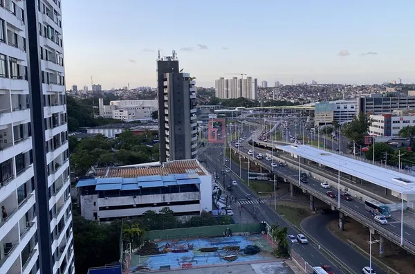 Apartamento para Venda em Caminho das Árvores, Salvador - BA