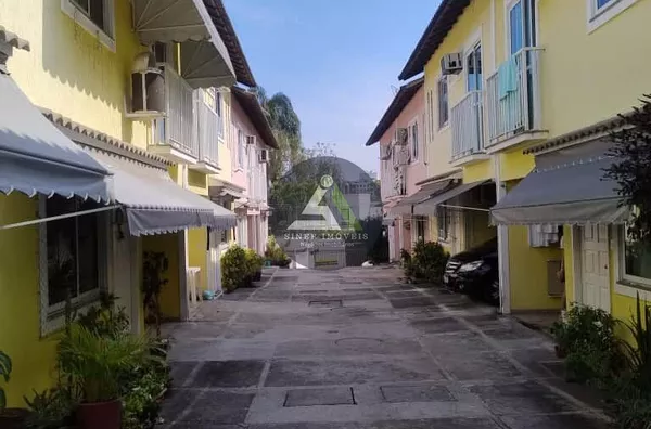 Casa em condomínio para venda, 3 quarto(s),  Pechincha, Rio De Janeiro