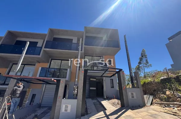 Sobrado para venda, 3 quarto(s),  Vila Verde, Caxias Do Sul