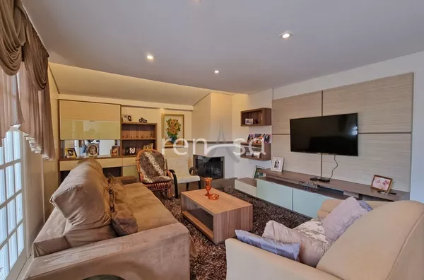 Casa para venda, 4 quarto(s),  Santa Corona, Caxias Do Sul