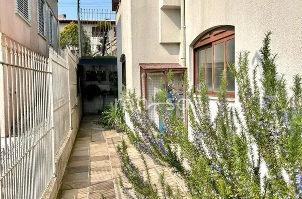 Casa para venda, 4 quarto(s),  Rio Branco, Caxias Do Sul