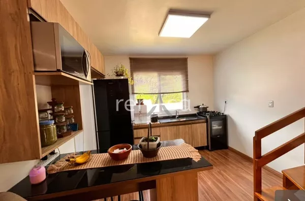 Sobrado para venda, 2 quarto(s),  Esplanada, Caxias Do Sul