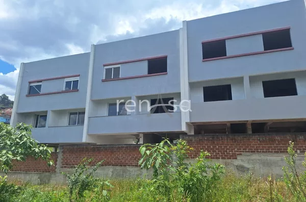 Sobrado para venda, 2 quarto(s), Nossa Senhora das Graças, Caxias do Sul