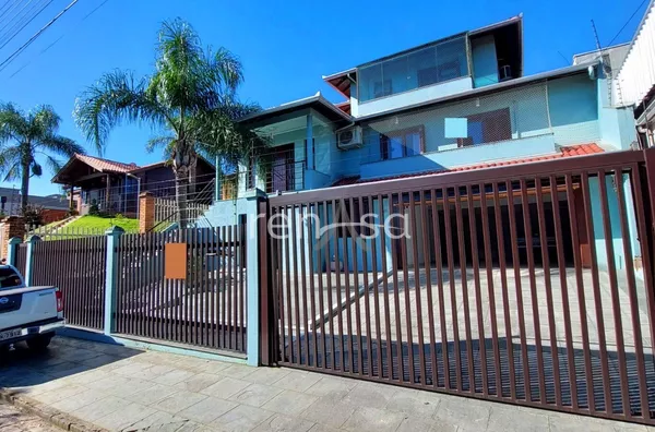 Casa, 03 quarto(s), Cidade Nova, Caxias do Sul