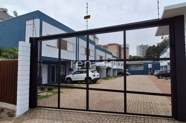 Sobrado para venda, 2 quarto(s),  Charqueadas, Caxias Do Sul