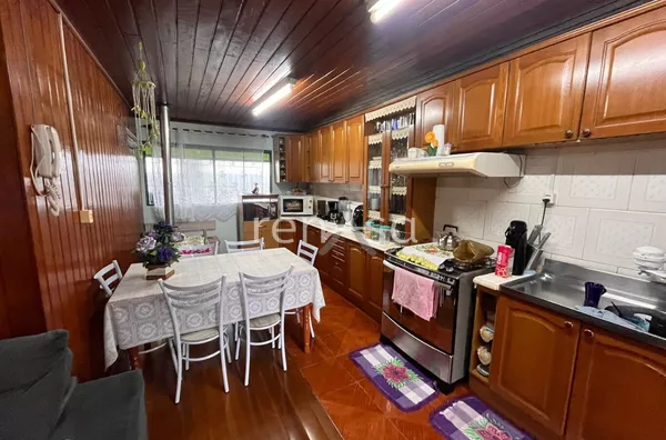 Casa para venda, 4 quarto(s),  Santa Fé, Caxias Do Sul