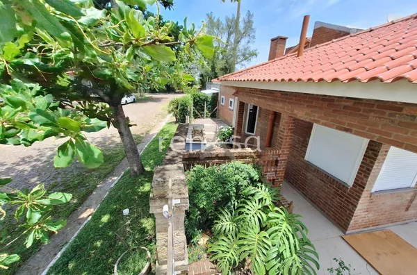 Casa para venda, 3 quarto(s),  Centenário, Torres