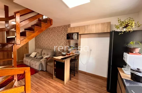 Sobrado para venda, 2 quarto(s),  Esplanada, Caxias Do Sul