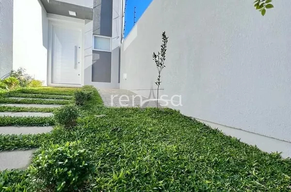 Sobrado para venda, 3 quarto(s),  Monte Bérico, Caxias Do Sul