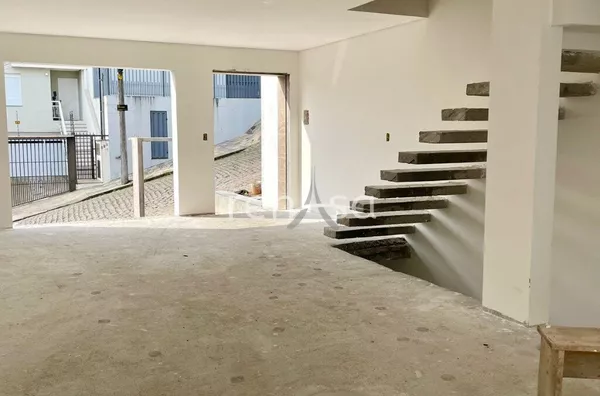 Sobrado para venda, 3 quarto(s),  Colina Sorriso, Caxias Do Sul