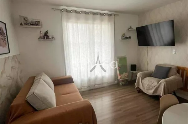 Sobrado para venda, 2 quarto(s),  Charqueadas, Caxias Do Sul