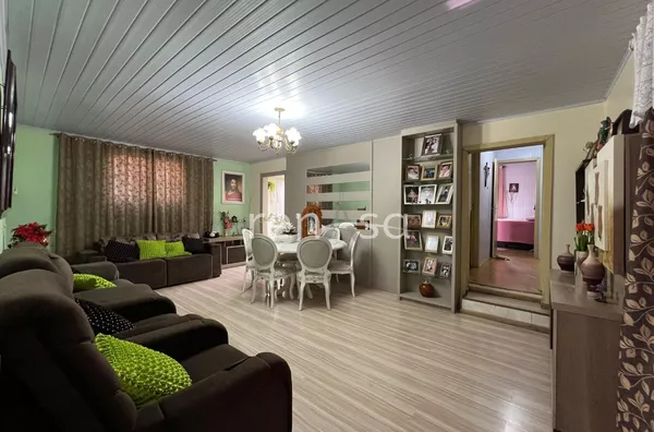 Casa para venda, 3 quarto(s),  Santa Corona, Caxias Do Sul