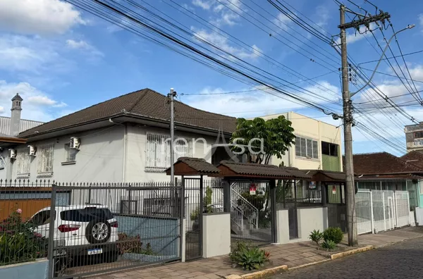 Casa para venda, 3 quarto(s),  Nossa Senhora De Lourdes, Caxias Do Sul