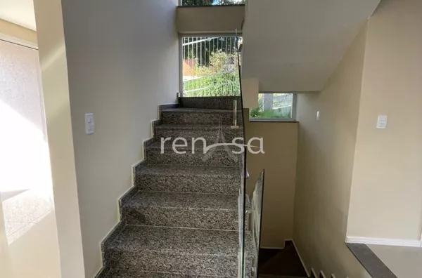 Sobrado para venda, 03 quarto(s), Santa Catarina, Caxias Do Sul