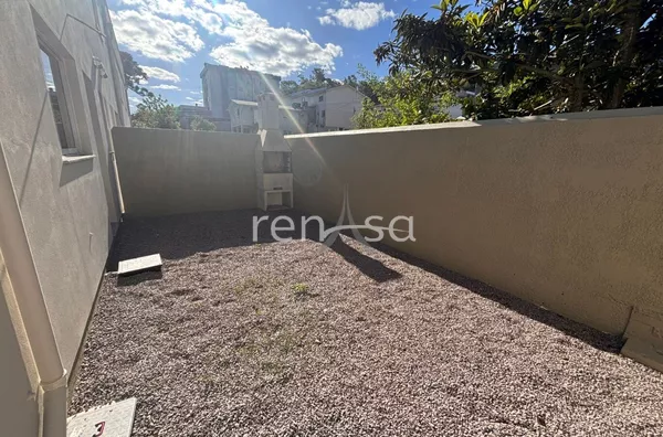 Sobrado para venda, 3 quarto(s),  Desvio Rizzo, Caxias Do Sul