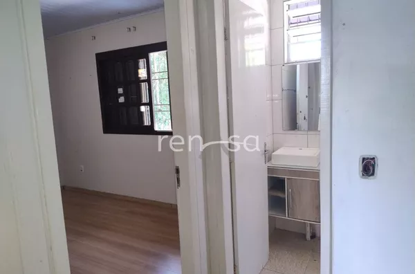 Sobrado para venda, 3 quarto(s),  Cinqüentenário, Caxias Do Sul