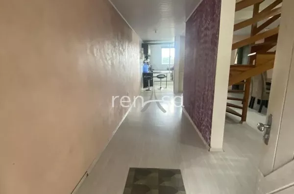 Sobrado para venda, 2 quarto(s),  Santa Catarina, Caxias Do Sul