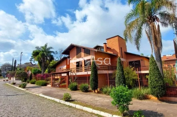 Casa, 04 quarto(s), Sagrada Família, Caxias do Sul