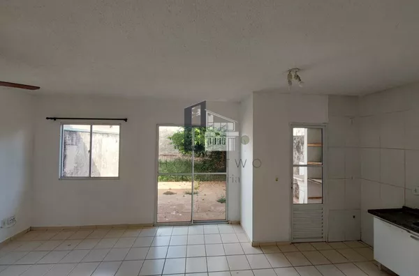 Casa para aluguel, 2 quarto(s),  Distrito Industrial Domingos Biancardi, Bauru
