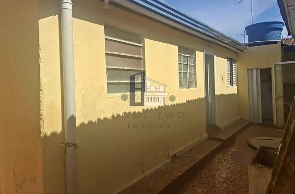 Casa para aluguel, 4 quarto(s),  Centro, Bauru