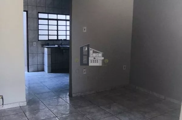 Casa para aluguel, 2 quarto(s),  Jardim Silvestre, Bauru