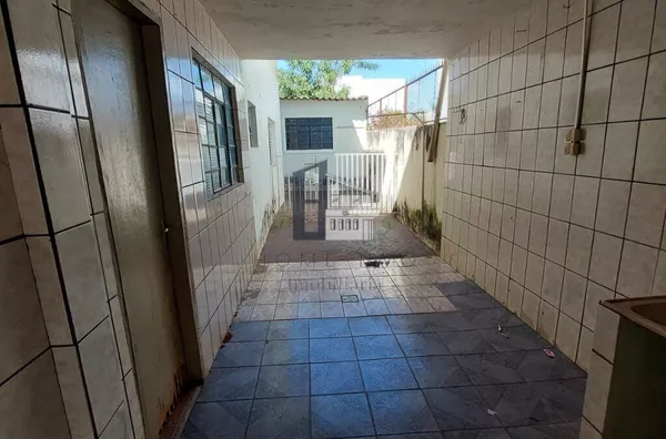 Casa com 3 dormitórios para alugar, 100 m² por R$ 1.450,00/mês - Jardim Dona Lili - Bauru/SP