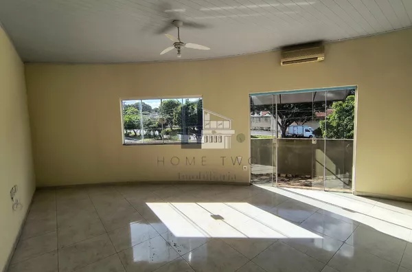 Sobrado para aluguel, 3 quarto(s),  Jardim Silvestre, Bauru