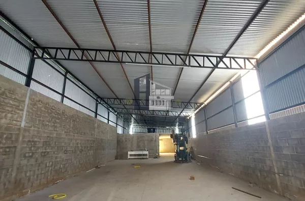 Barracão para aluguel, 300M2 Vila São Paulo, Bauru