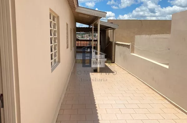 Casa em Jardim Bela vista para aluguel, 2 quarto(s),  Bauru