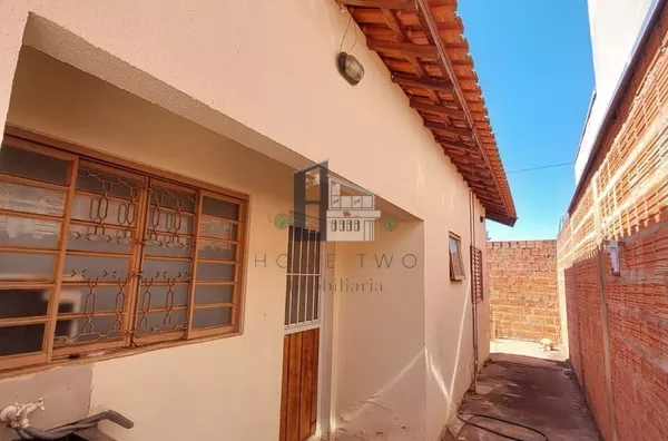 Casa para aluguel, 2 quarto(s),  Vila Industrial, Bauru