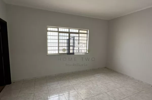 Casa para aluguel, 3 quarto(s),  Centro, Bauru