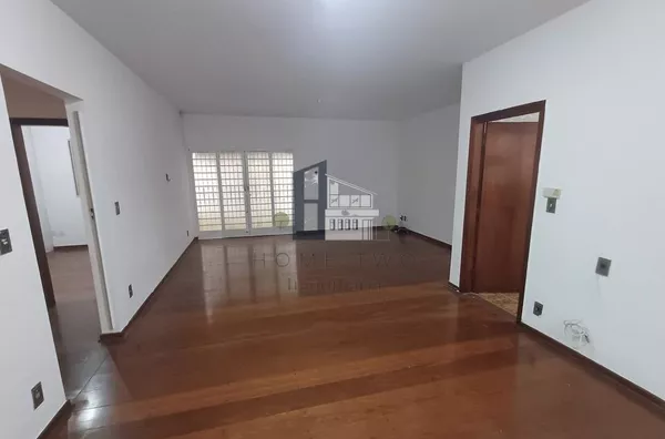 Casa para aluguel, 4 quarto(s),  Vila Cardia, Bauru