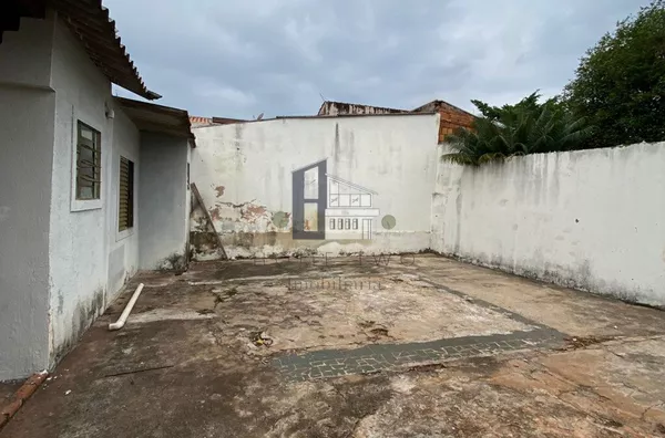 Casa para venda e aluguel, 3 quarto(s),  Núcleo Residencial Beija-flor, Bauru