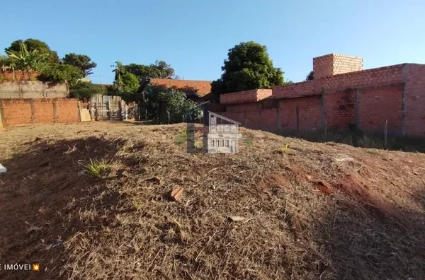 Terreno à venda, 360 m² por R$ 170.000 - Vila Industrial - Bauru/SP