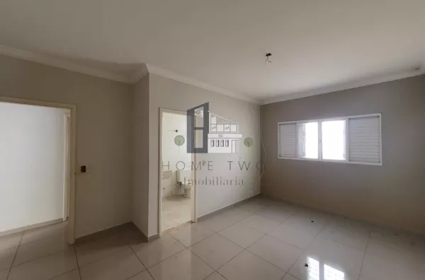 Casa com 3 dormitórios em Jardim Bela vista,  3 Suítes 180 m² por R$ 550.000,00 - Bauru/SP