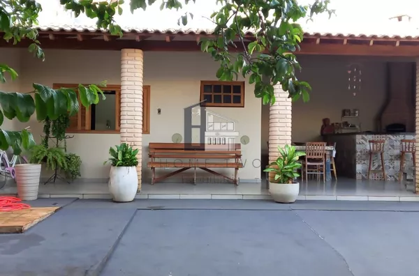 Casa com 3 dormitórios à venda, 180 m² por R$ 550.000,00 - Parque São João - Bauru/SP