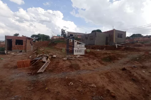 Terreno à venda, 203 m² por R$ 69.000,00 - Jardim Chapadão - Bauru/SP