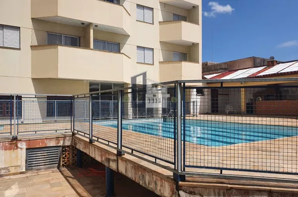 Apartamento com 2 dormitórios à venda, 60 m² por R$ 280.000 - Centro - Bauru/SP