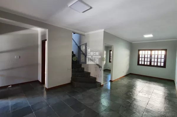 Casa com 4 dormitórios à venda, 168 m² por R$ 1.050.000,00 - Jardim Estoril IV - Bauru/SP