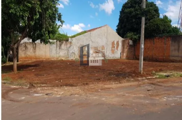 Terreno à venda, 129 m² por R$ 88.000 - Parque Roosevelt - Bauru/SP