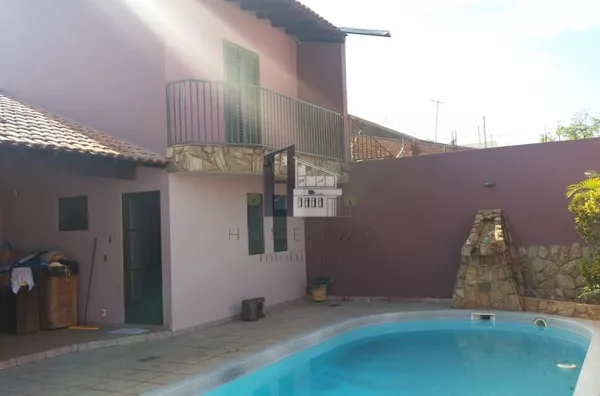Casa à venda, 300 m² por R$ 790.000,00 - Jardim Aeroporto - Bauru/SP