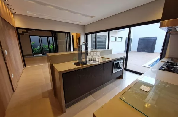 Casa para venda e aluguel, 4 quarto(s),  Vila Aviação, Bauru