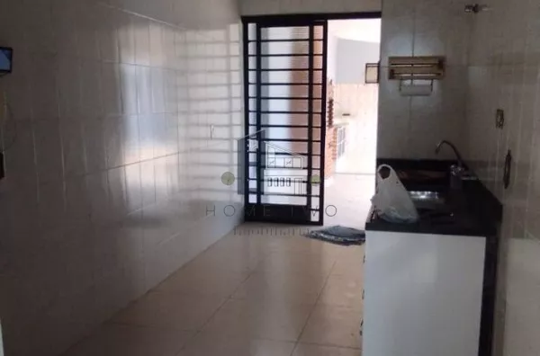 Casa para aluguel, 2 quarto(s),  Vila Coralina, Bauru
