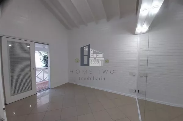Casa para aluguel, 4 quarto(s),  Parque Jardim Europa, Bauru