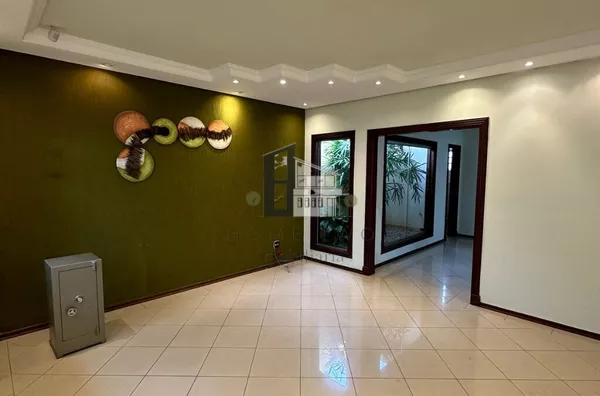 Casa para alugar em Jardim Estoril, 280 m² por R$ 3,300,00/mês - Centro - Bauru/SP