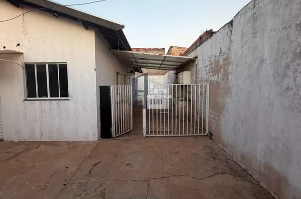 Casa para aluguel, 1 quarto(s),  Tangarás, Bauru