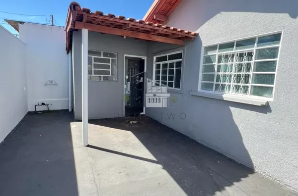 Casa para aluguel, 2 quarto(s),  Núcleo Habitacional Mary Dota, Bauru