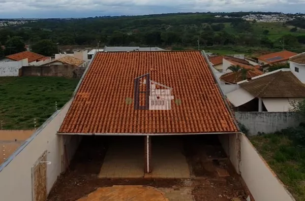 Casa com 3 dormitórios à venda, 311 m² por R$ 690.000,00 - Parque Jardim Europa - Bauru/SP