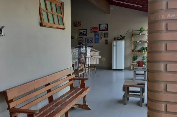 Casa com 3 dormitórios à venda, 180 m² por R$ 550.000,00 - Parque São João - Bauru/SP